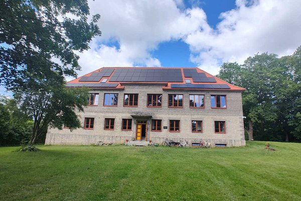 Neda Ivanovic muhu residence