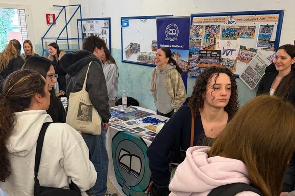 klub zamejskih studentov 3