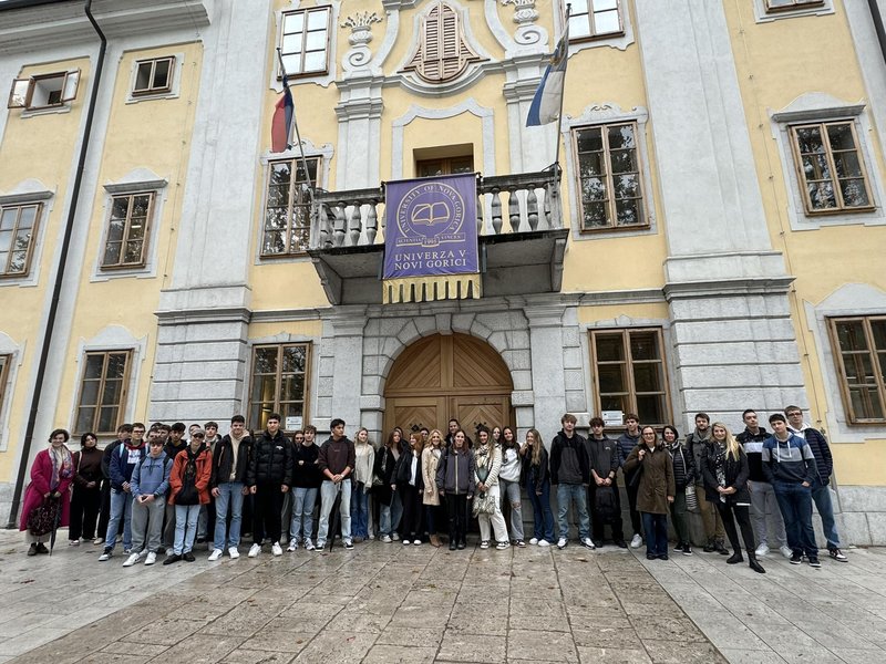 students from Trieste and Gorizia visiting the UNG Week 2024 events